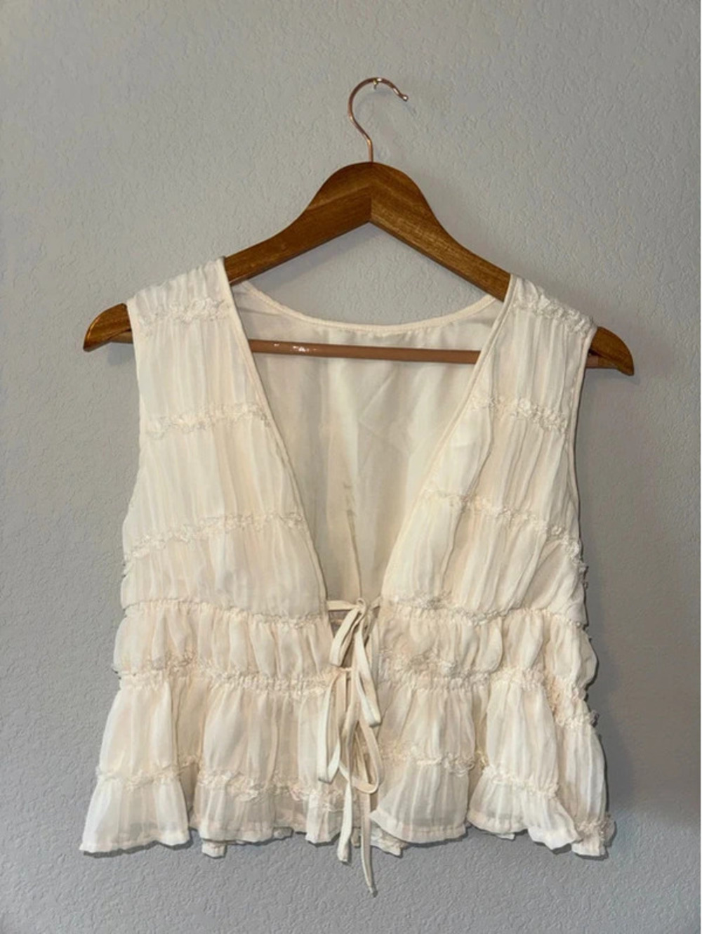 Medium SHEIN Cream Ruffle Tank Top Front Tie